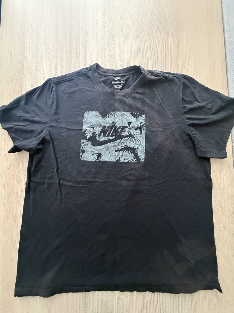 Nike Tee Men’s T-Shirt XL Black Faded