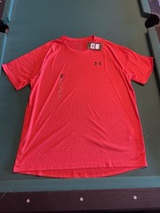Under Armour HeatGear Tech 2.0 Shirt Mens XL Red Athletic Gym Training Tee NWT
