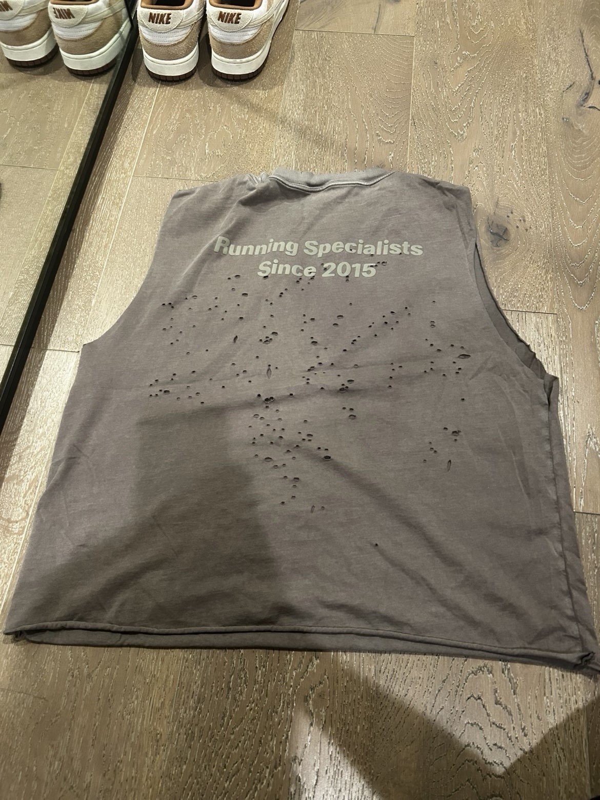Satisfy Men's Gray Breathable Cotton Crew Neck Running Tank Top M Logo 11005 gallery