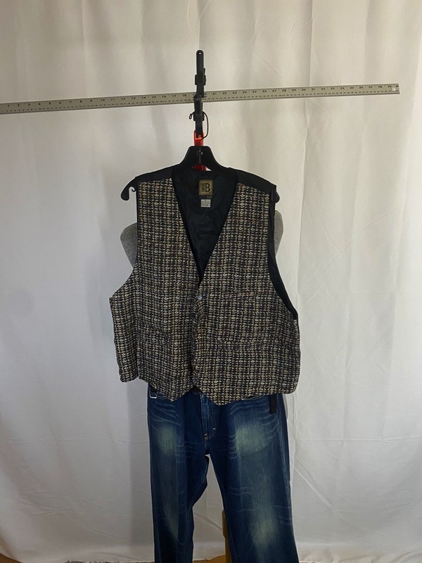 Bruno 100% Silk Artwoirk VEST XL Extra Large gallery