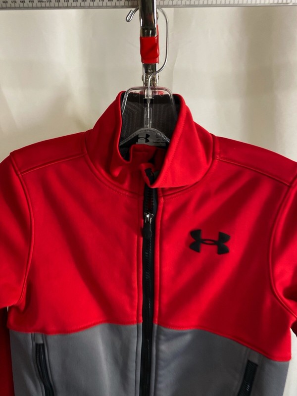 Boys Under Armour Gray Red Zippered SWEATER YOUTH Small S gallery