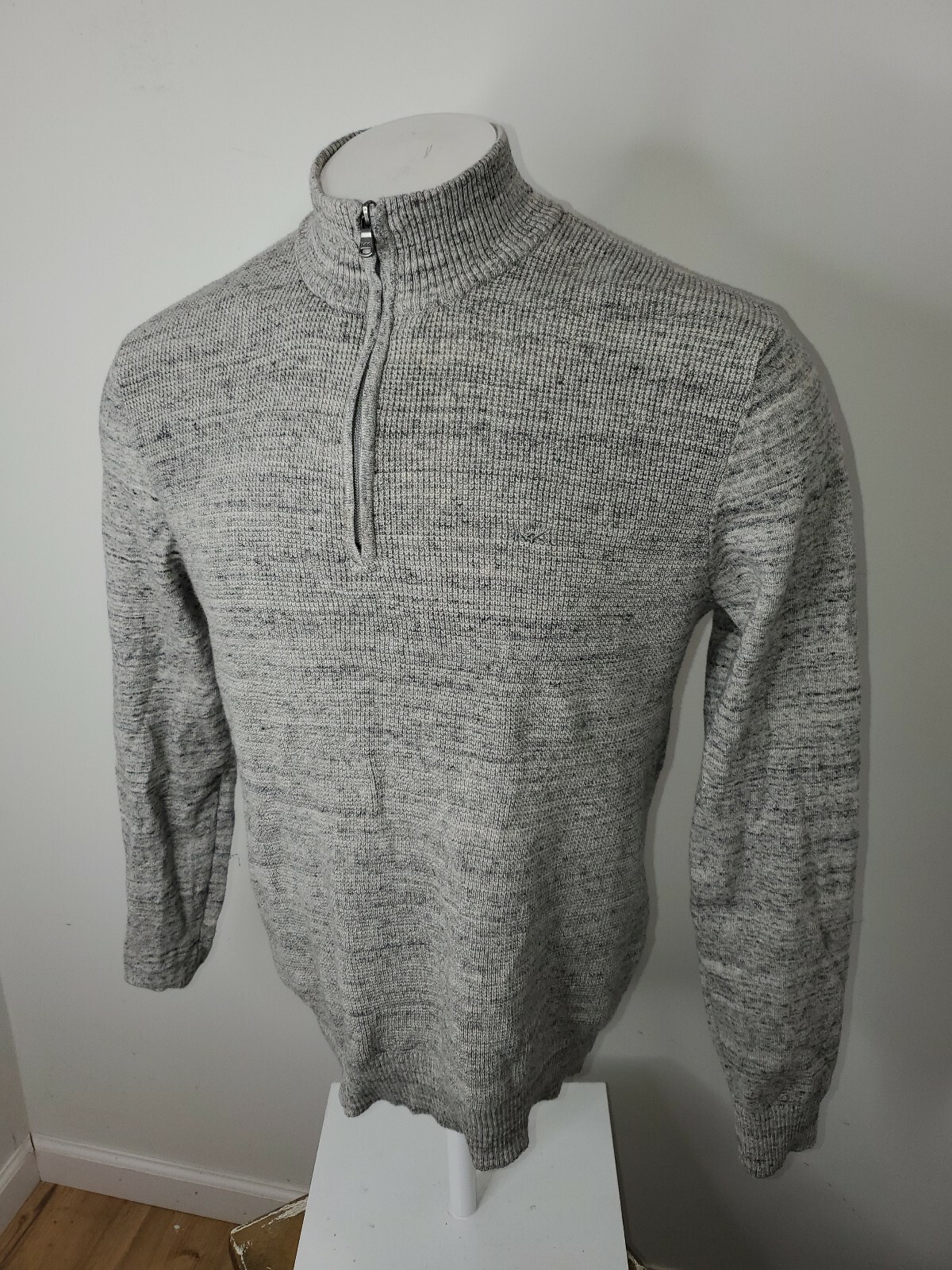 MICHAEL KORS 1/4 ZIP GRAY THERMAL PULLOVER LONG SLEEVE SHIRT SZ Large Fits small gallery