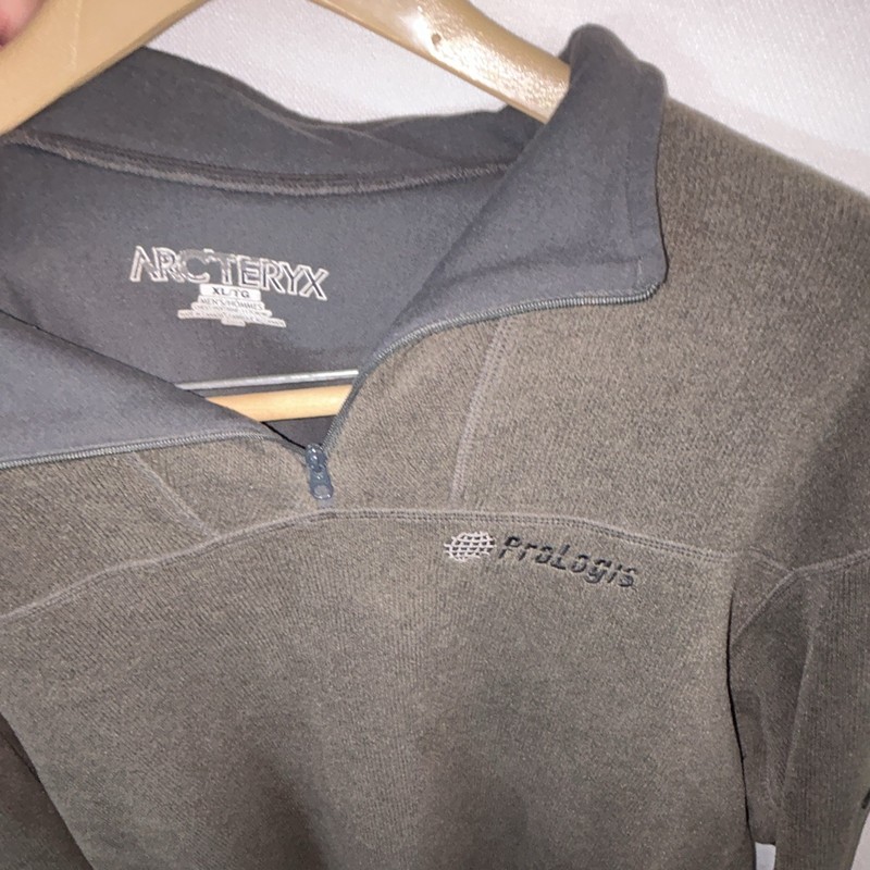 Arc'teryx Men's Gray XL Fleece 1/4 Zip Mock Neck Pullover Zip Pocket comfortable gallery