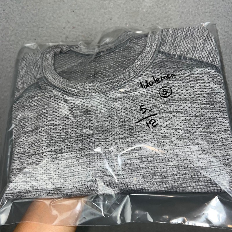 Lululemon Metal Vent Tech Short Sleeve Shirt Grey Heather Mens Small S gallery