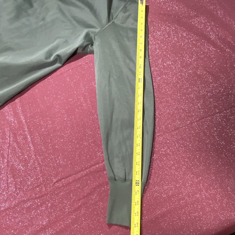 US Military Heat Retentive Sleeping Shirt NSN 8415-00-890-2103 Size XL Polyester gallery