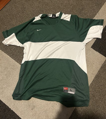 Nike Team Dri-FIT Men’s Mesh Colorblock V-Neck Tee Green/White Size L Vintage