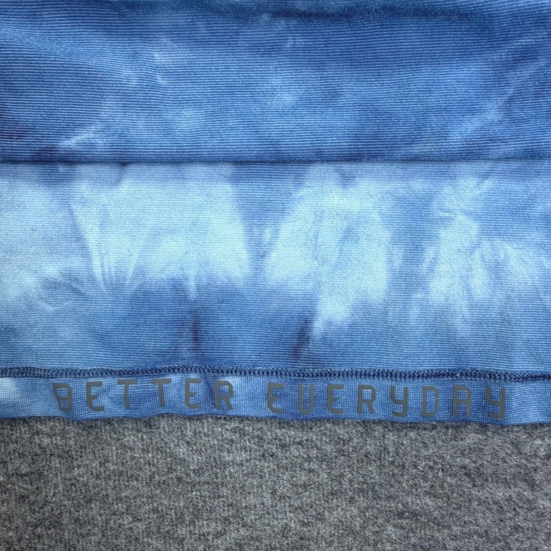 Lululemon Mens Metal Vent Tech SS 2.0 Blue Tie Dye Shirt L98-021/LTT Size Medium gallery