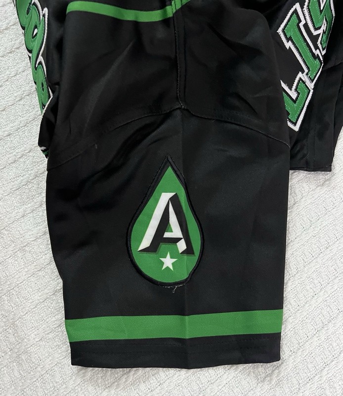 Los Verdes Listos 99 Austin FC Baseball Jersey SM/MD 20” X 28” Black Green gallery