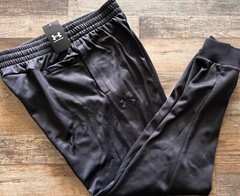 NWT Mens Under Armour L Black Armour Fleece Jogger Pants Large