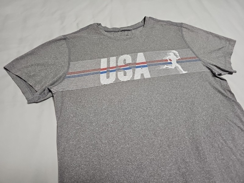 Marine Layer Weekend Sport USA Torch Runner Athletic Gray TShirt SZ Medium gallery