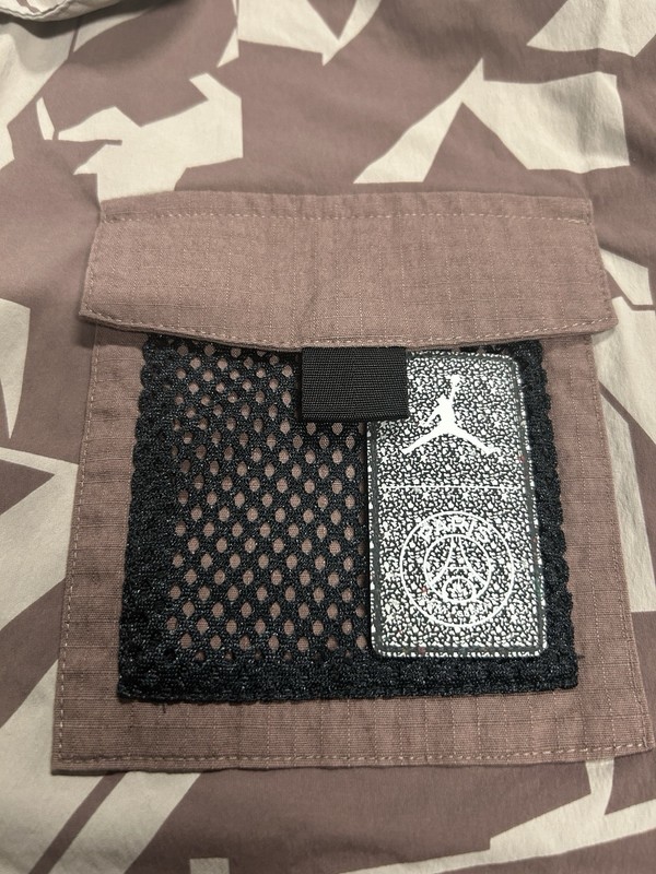 Nike Air Jordan PSG Paris Saint Germain Shirt DM3108-218 Woven Brown Size XXL gallery
