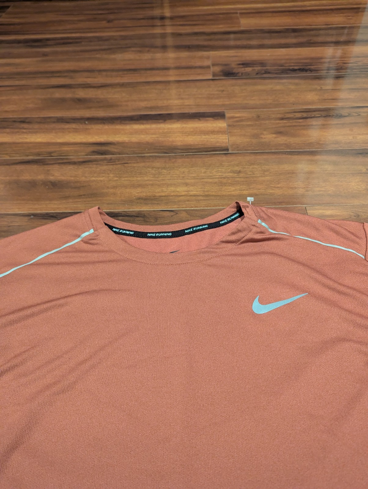 Nike Element Long Sleeve Running Crew Top Reflective Mens XL gallery