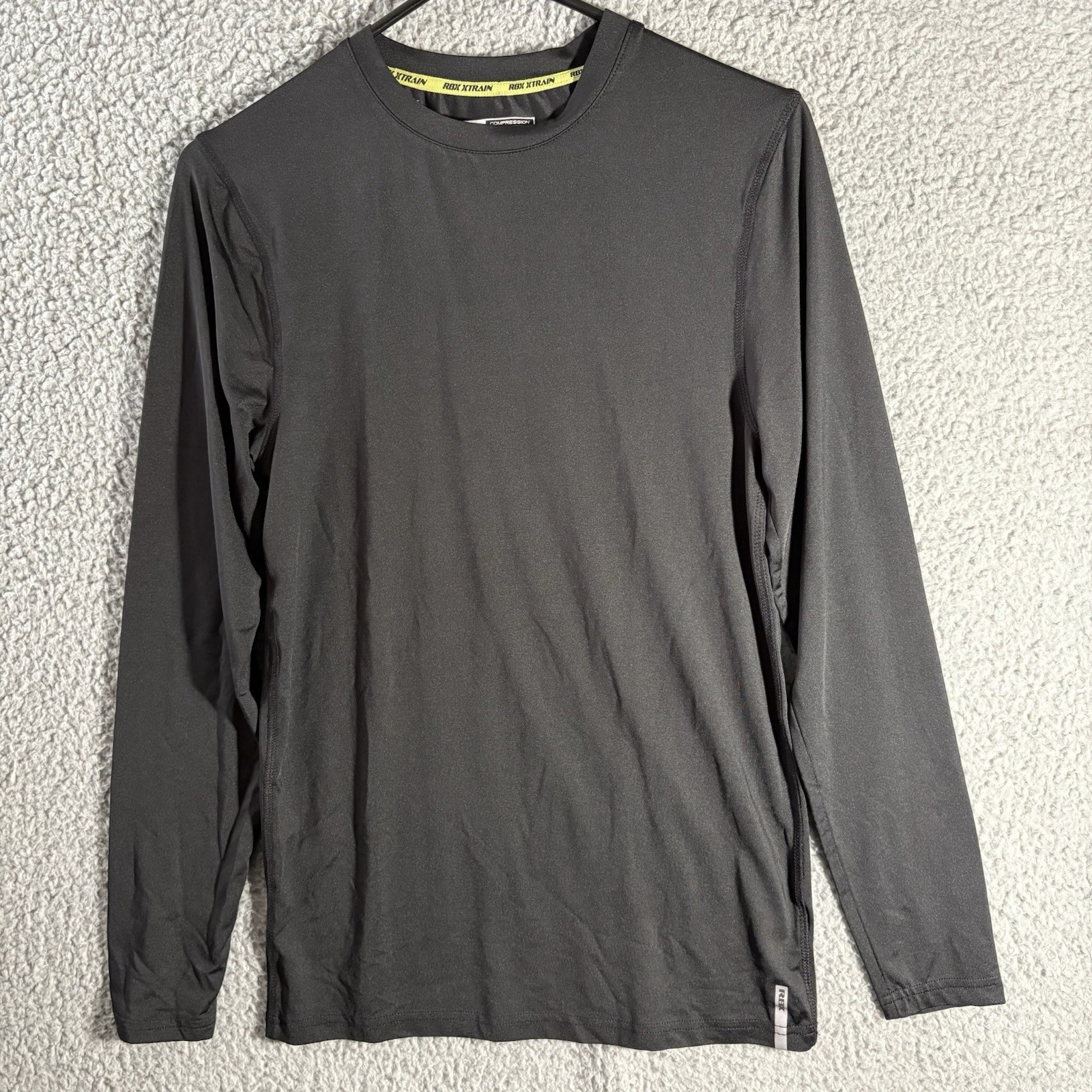 RBX XTrain Menʻs Compression Shirt Activewear Long Sleeve Size M gallery