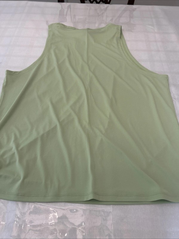 Lululemon Milemaker Men’s Lightweight Tank In Green Brand New gallery