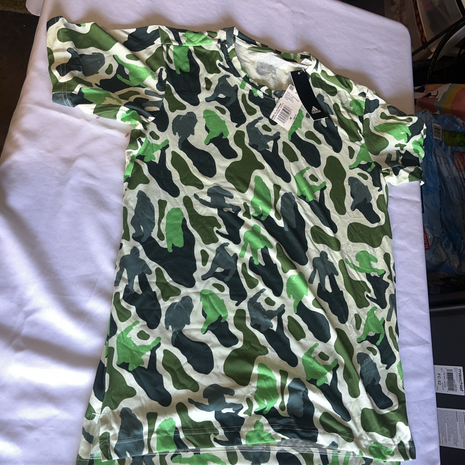 ADIDAS x NERD Pharrell FreeLift Prime Camo T-Shirt Blue Glow/Lucky Blue DH1181 M gallery