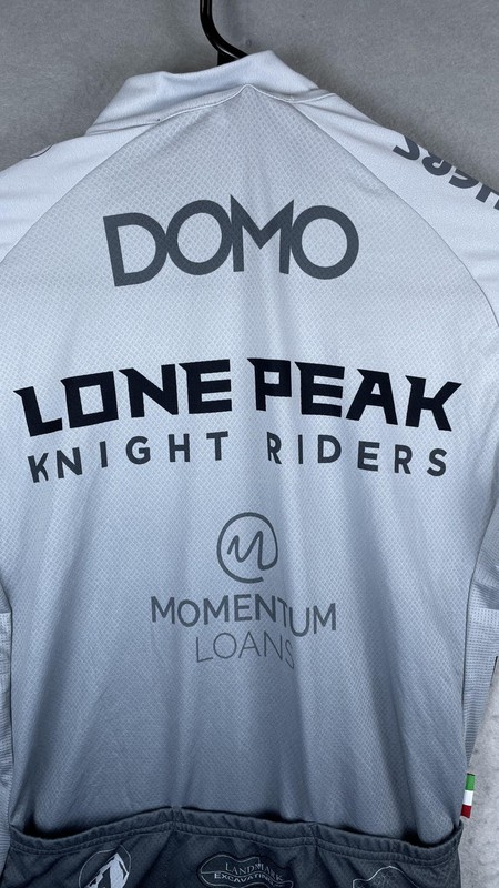 DNA Cycling Lone Peak Knight Riders Jersey Mens Medium Short Sleeve Full Zip gallery