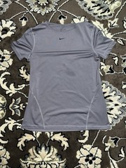 WOMENS ACTIVE WEAR TSHIRT EXCELLENT CONDITION AND READY TO BE WORN