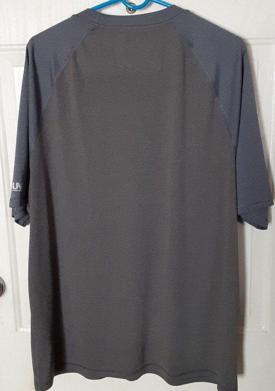 Speedo T-Shirt Mens XL Block The Burn Outdoor Swimming Swim Beach Surfing 48" Ch gallery