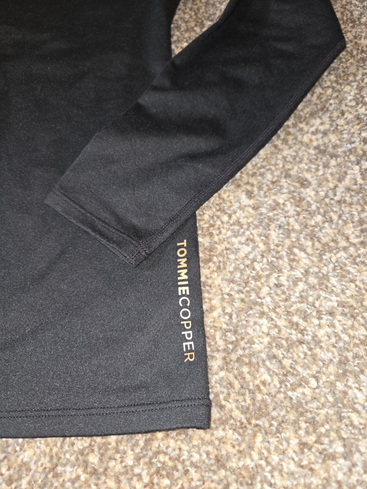 Tommie Copper L/S Compression Shoulder Support Shirt NC3 Black Medium gallery