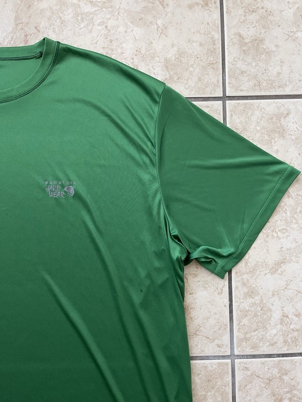 Mountain Hardwear Men's Short Sleeve T-Shirt Large Climbing Athletic Sports Tee gallery