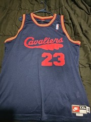 Nike Rewind Cavaliers Navy Blue LeBron James