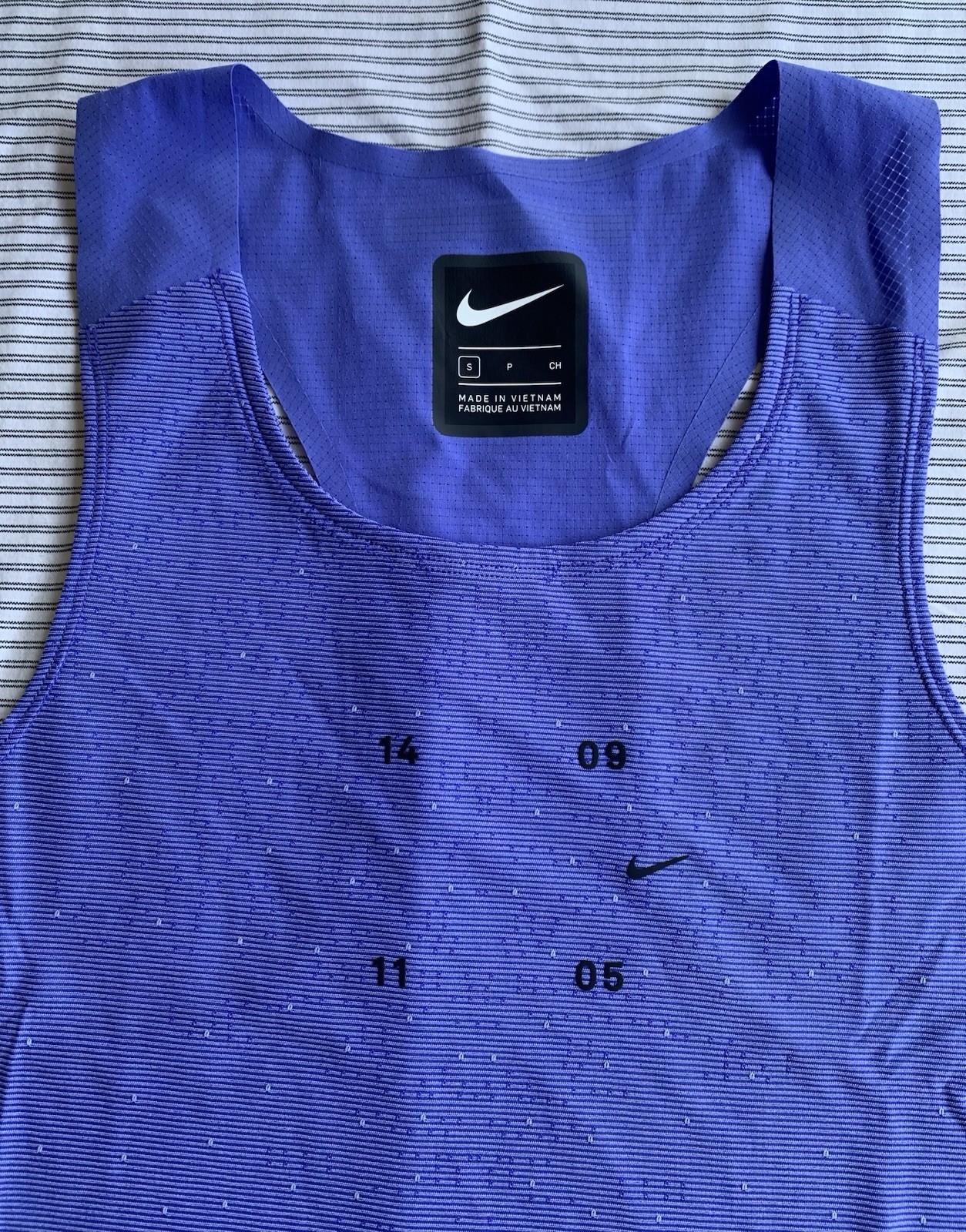 Nike Tech Pack Racer Back Running Tank Top CJ5738 500 Men’s sz Small gallery