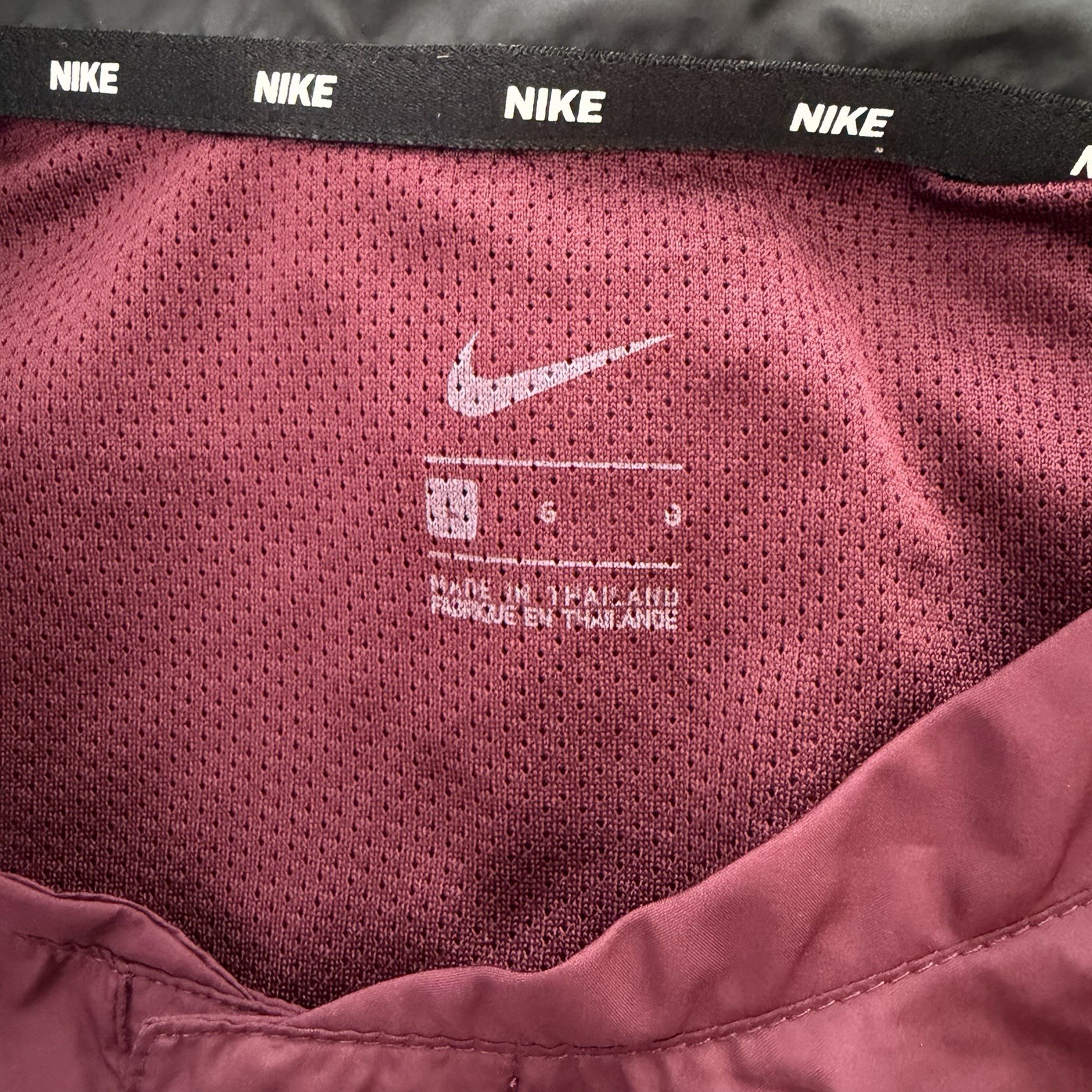 Nike Short Sleeve Windshirt Pullover Maroon Men’s Large BQ3237-669 gallery