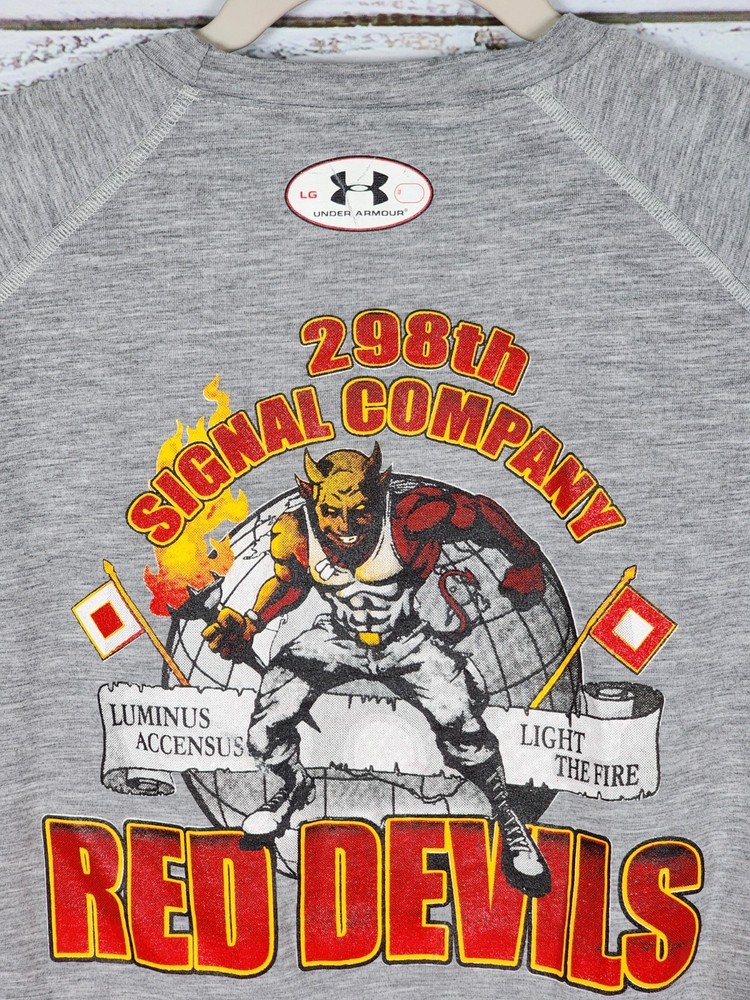 Red Devils Under Armour Loose Heat Gear T Shirt Mens Sz L Decorated US Army Unit