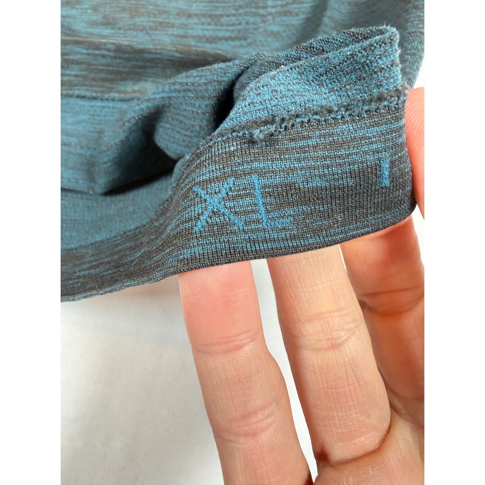 Lululemon Metal Vent Tech 1/2 Zip 2.0 Pullover Mens XL Teal Black Space Dye gallery