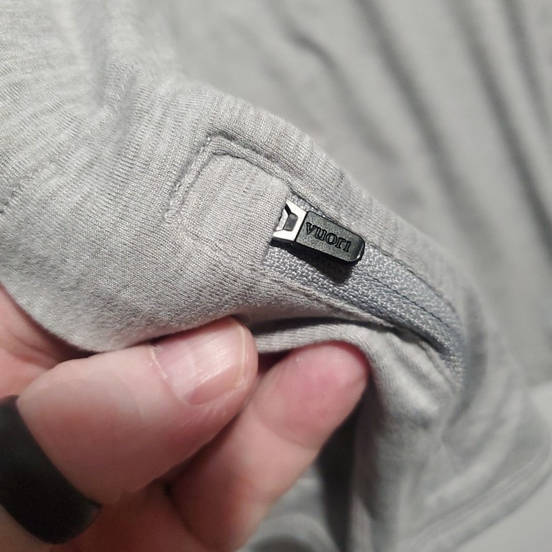Vuori Shirt Mens Small Gray Ease Performance Pullover 1/2 Half Zip Outdoor Dad gallery