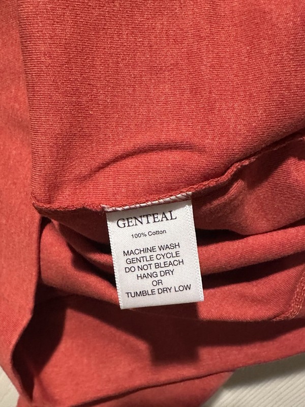 GenTeal Men's Quarter Zip Performance Golf Pullover Red XL New with Tags (Logo) gallery