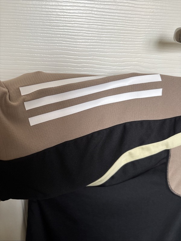 Adidas Black And Brown Dry Fit Mens Tshirt Size M gallery