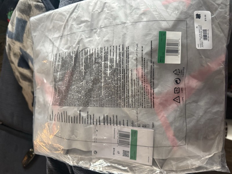 Palace X Nike England dri-Fit Football Jersey Size XL gallery