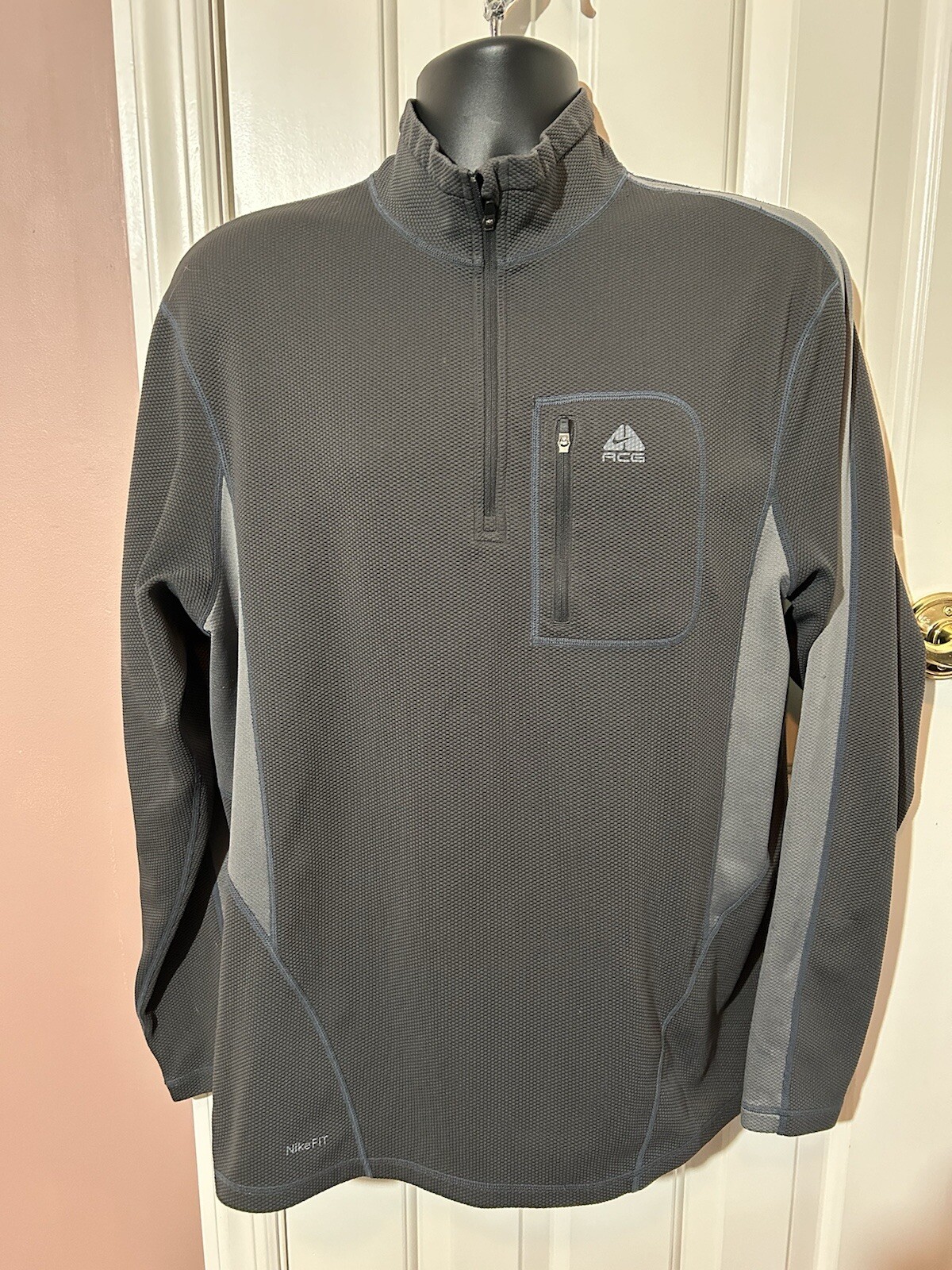 Nike ACG 1/4 Zip Pullover Mens Size XL Chest Pocket Two Tone Gray gallery