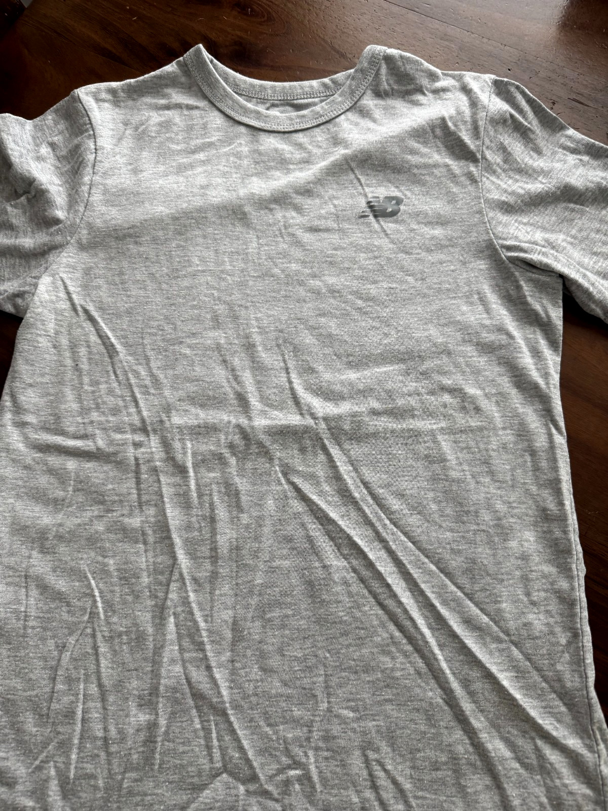New Balance Men's Heather Gray Tee - Size Small gallery