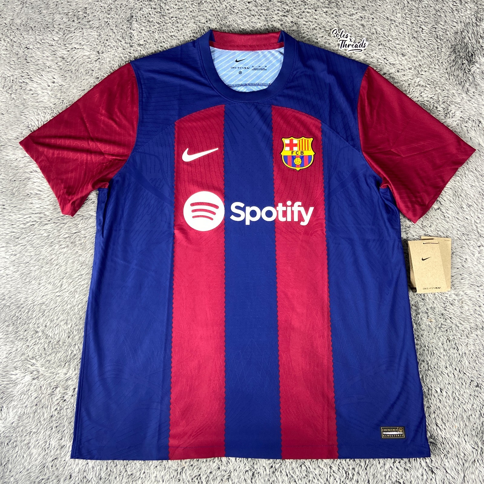 Nike FC Barcelona 23/24 Authentic Home Player Jersey Size XL Men DX2615-456 gallery