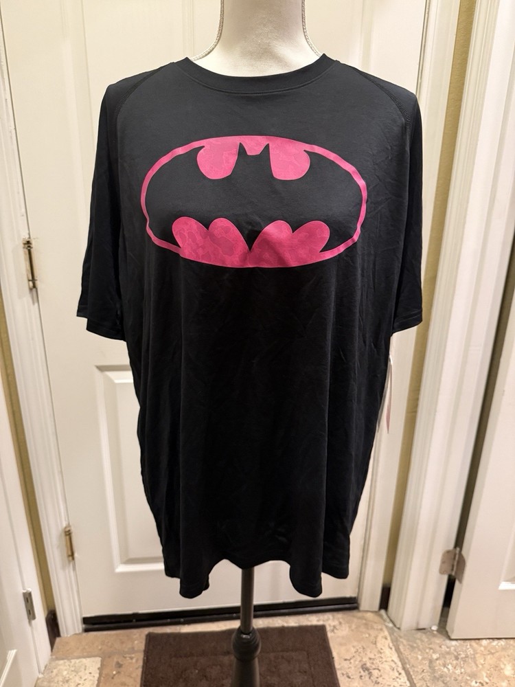 Under Armour Batman Shirt Men L Black Pink Logo DC Comics Loose Fit New w/tags