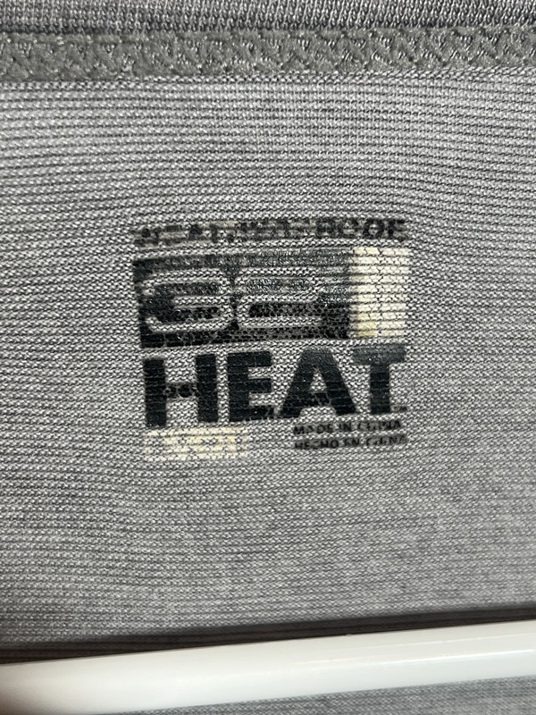 32 DEGREES HEAT Men's Gray Long Sleeve Thermal Crew Neck Base Layer Top gallery