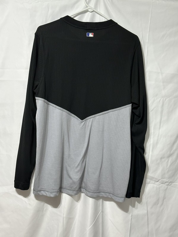 Nike Men’s Basball Shirt Top with Dri Fit size L gallery