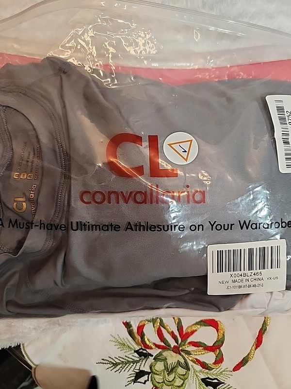 CL convallaria 5 Pack Compression Shirt Mens Long Sleeve Cool Dry Shirts NWT Sml gallery