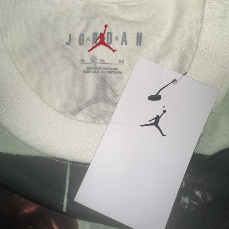NWT! Nike Air Jordan Flight Heritage 85 Men’s XL T-Shirt FN5954-133 gallery