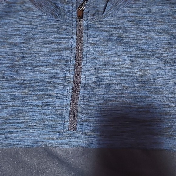 Men Active Half Zip Pullover Long sleeve tee Men's Sz Lg gallery