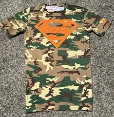 UA Under Armour Superman Compression Shirt Men’s Medium Fitness Camo Perfect