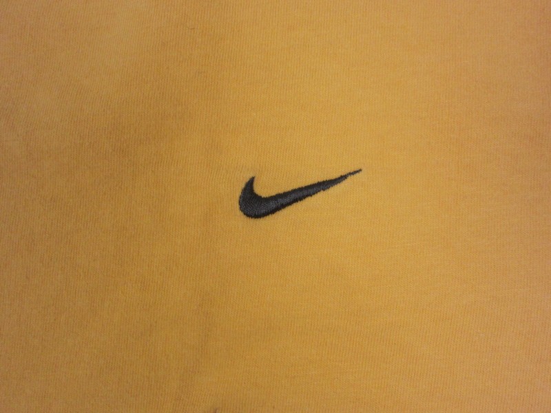 Vintage Nike Shirt Mens Large L Yellow Swoosh Crewneck Short Sleeve Classic Y2K gallery