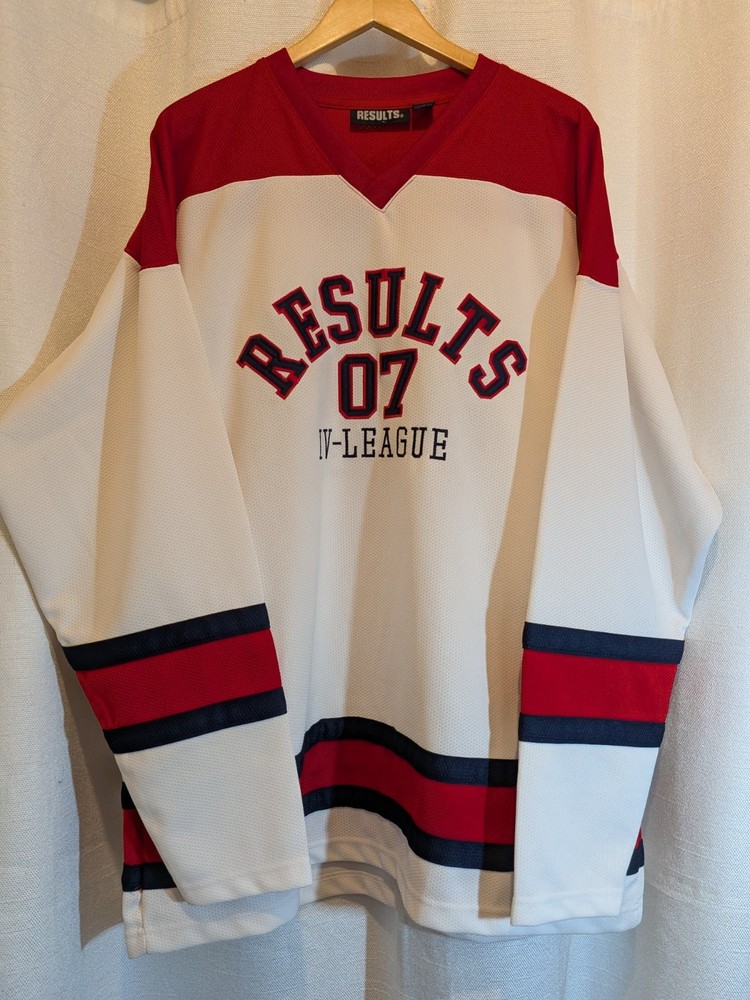 Results 90s vintage Hip Hop jersey shirt