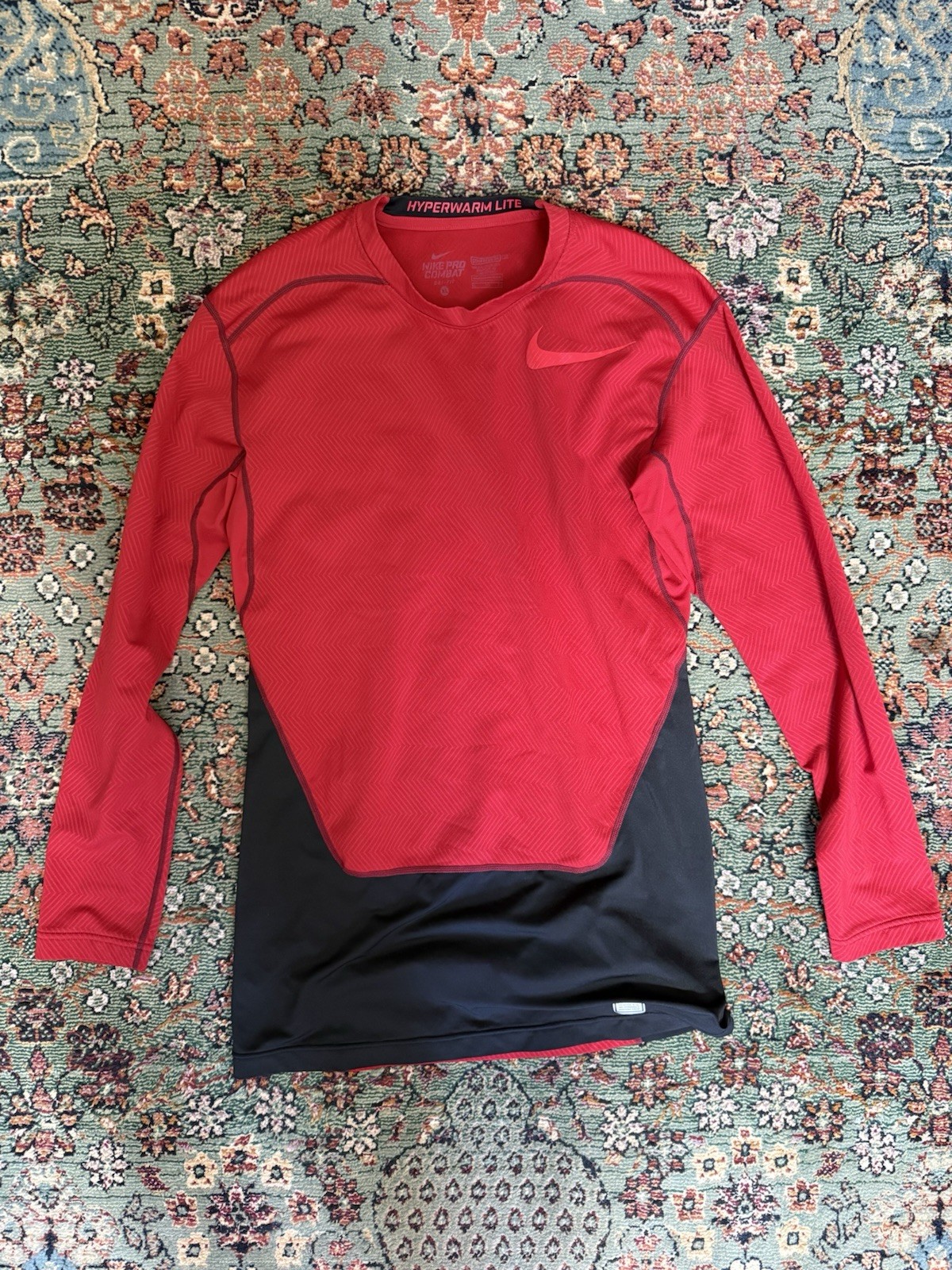 Nike Pro Combat Dri-FIT Hyperwarm Lite Compression Crew Long Sleeve Red/Black XL gallery