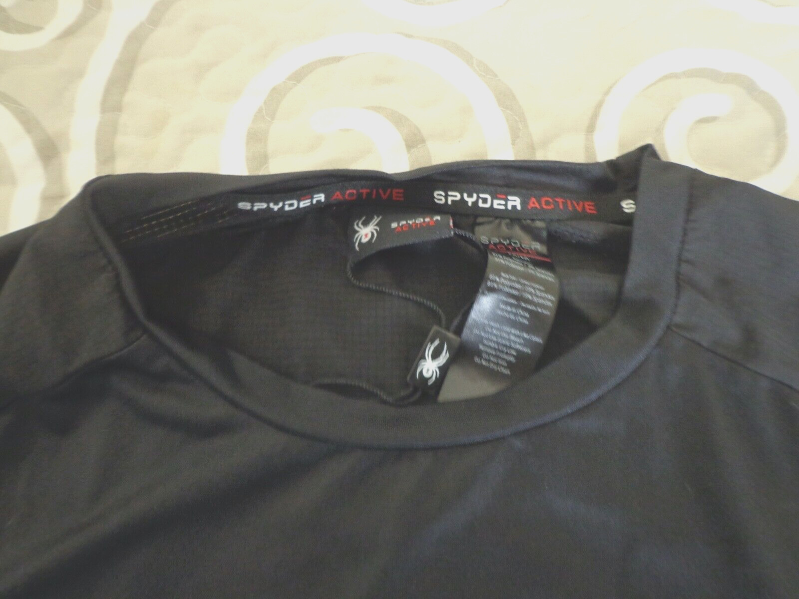 NWT SPYDER Athletic Short Sleeve T-Shirt Active Dry Fit Shirt Men’s Size M Black gallery