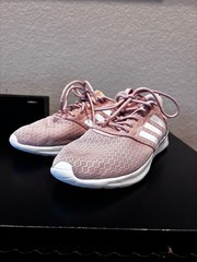 adidas Women’s QT Racer 2.0 Cloudfoam Running Shoes Vapour Pink