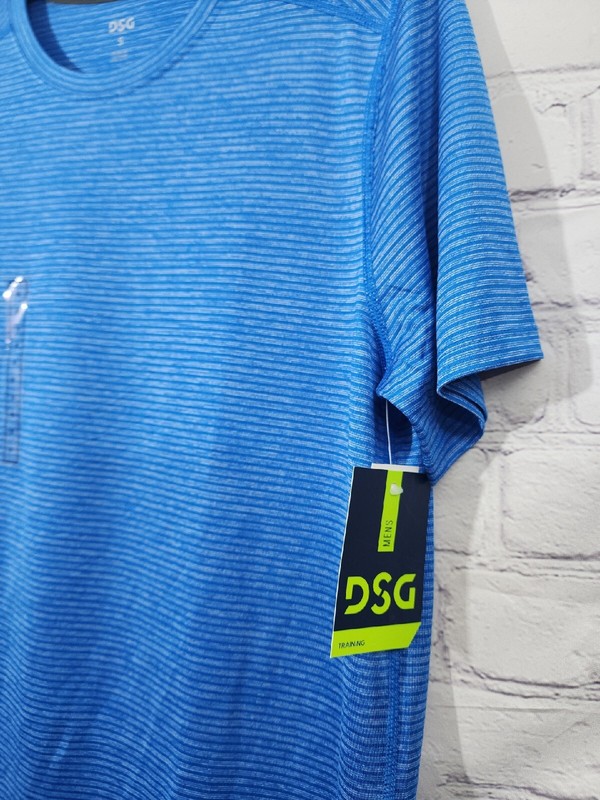 DSG Performance Training Tee SS T-Shirt Blue Striped Men Small - NEW gallery