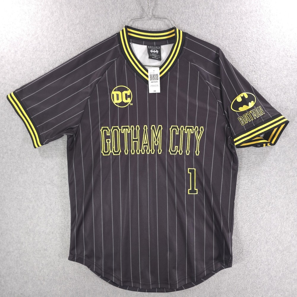 Box Lunch Batman Bruce Wayne Gotham City Batting Baseball Jersey Mens Small
